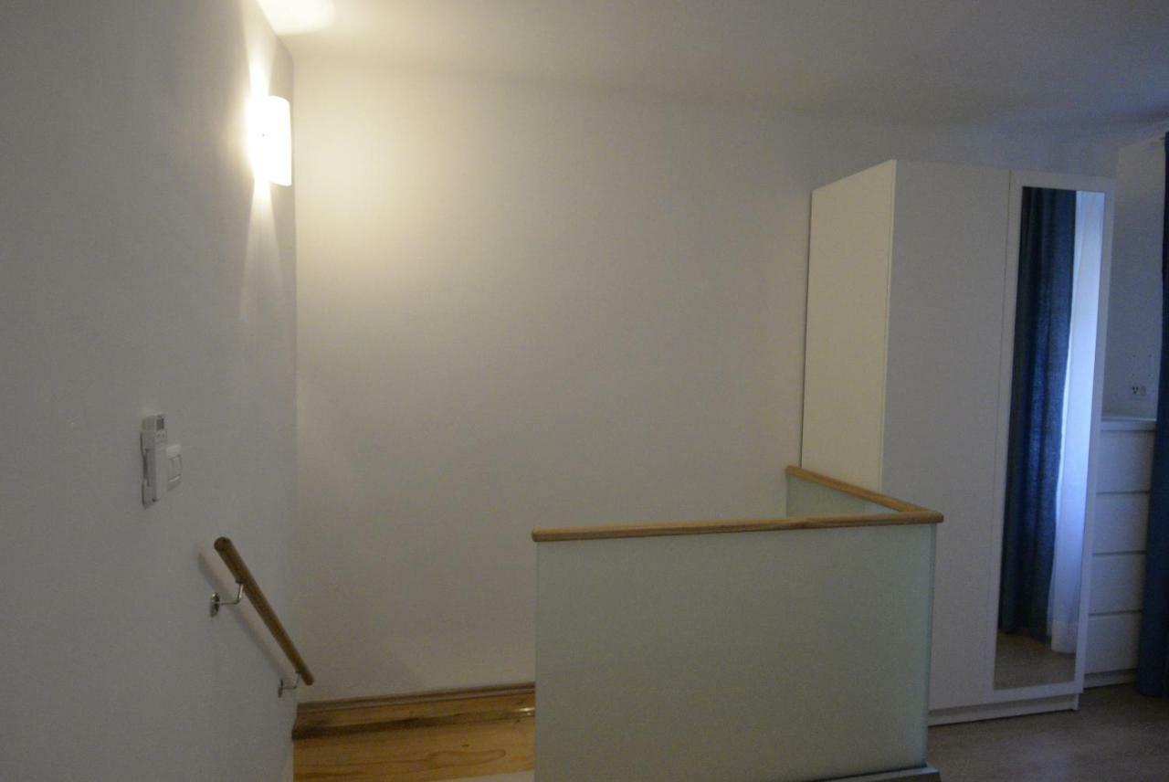 Apartments And Rooms Oliva เซรส ภายนอก รูปภาพ