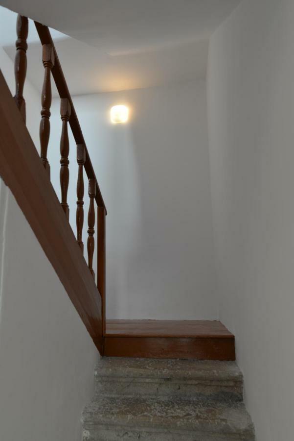 Apartments And Rooms Oliva เซรส ภายนอก รูปภาพ