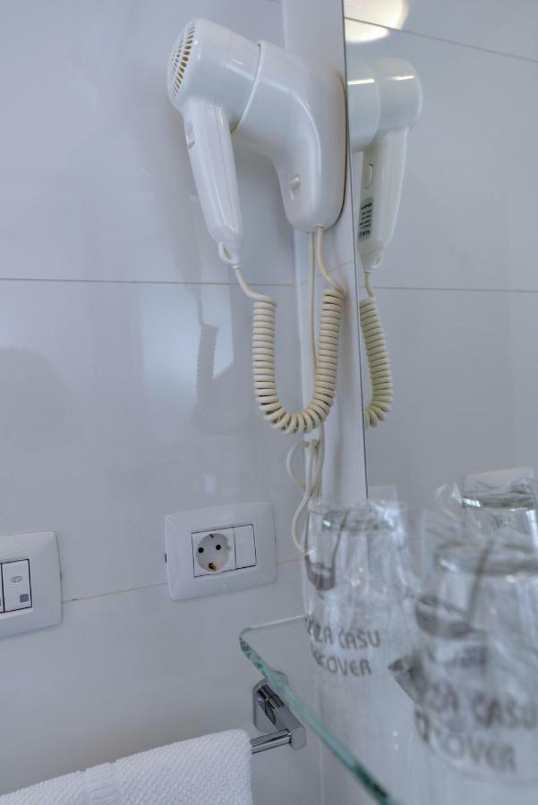Apartments And Rooms Oliva เซรส ภายนอก รูปภาพ